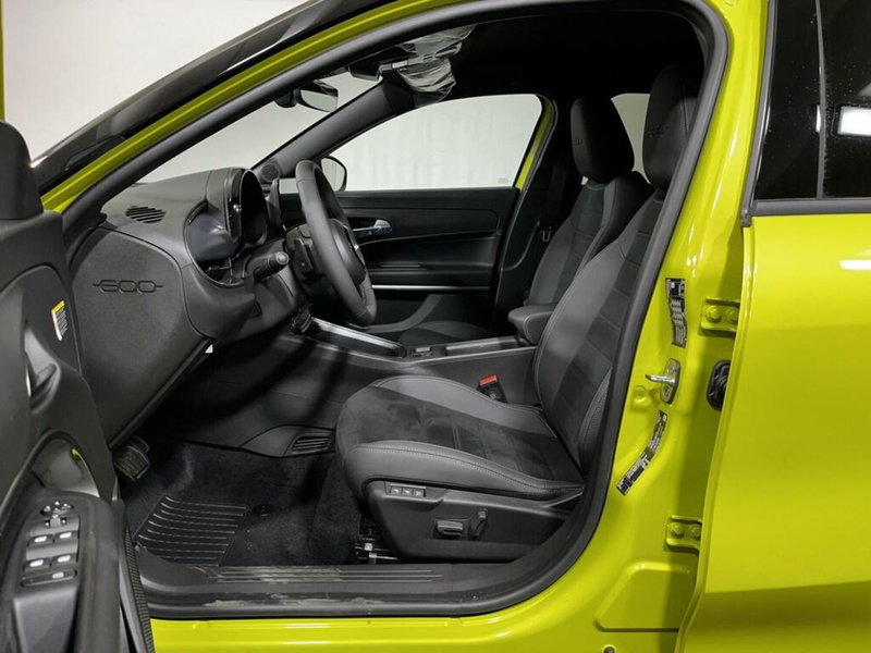 Fiat 600 nuova a Sondrio (10)