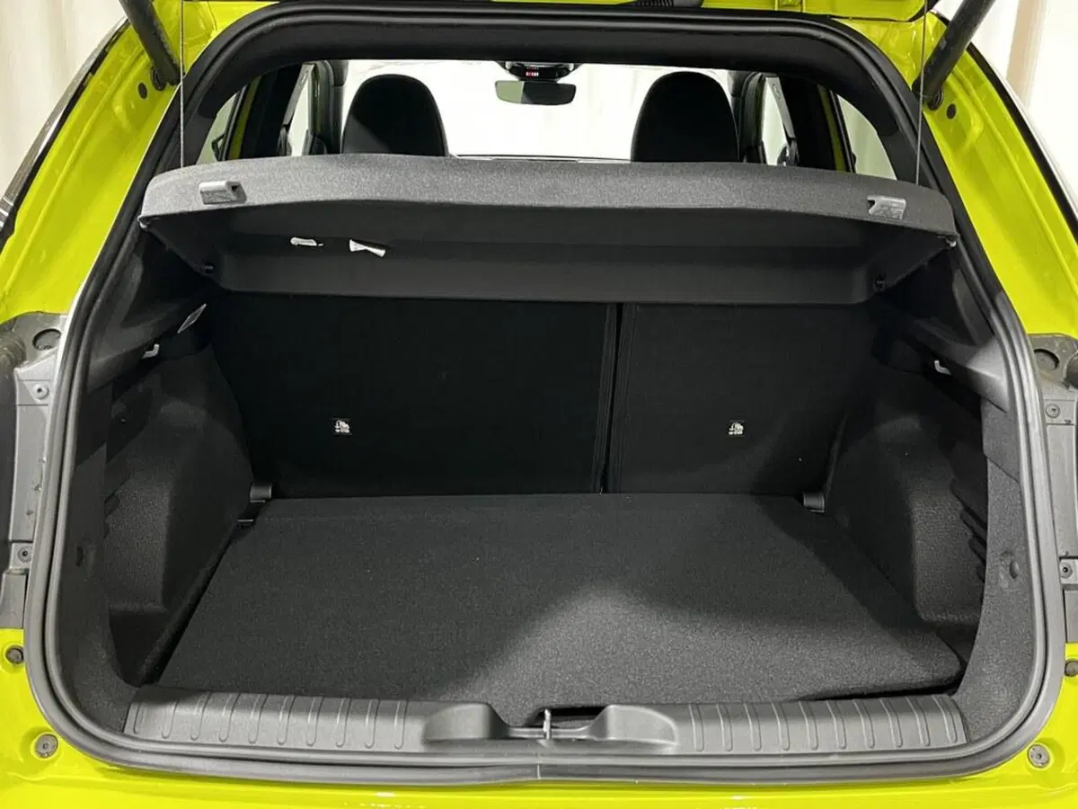 Fiat 600 nuova a Sondrio (15)