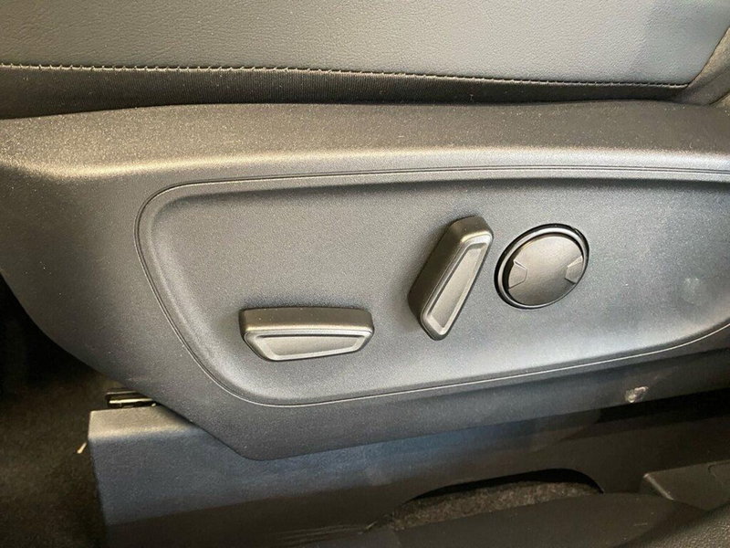 Ford Kuga nuova a Torino (13)