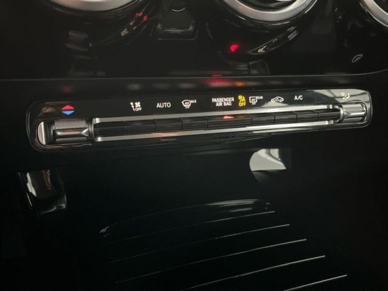 Mercedes-Benz CLA Shooting Brake usata a Verona (12)