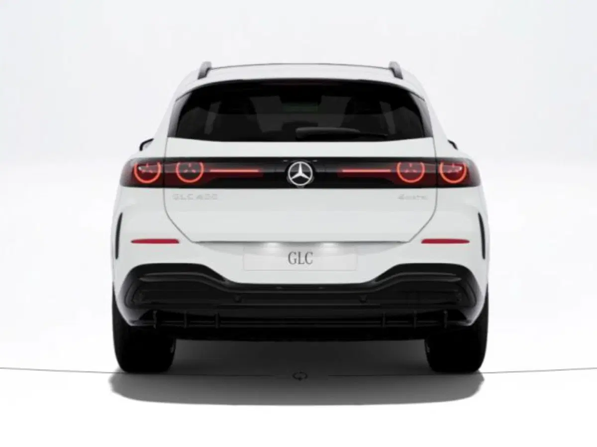 Mercedes-Benz GLC nuova a Verona (4)