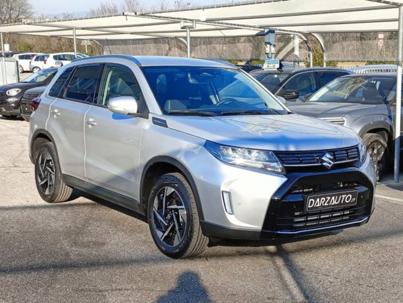 Suzuki Vitara nuova a Brescia (3)