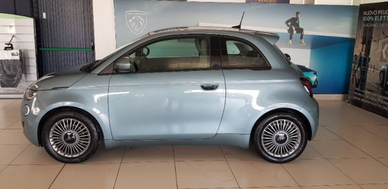 Fiat 500 Cabrio usata a Pordenone (7)