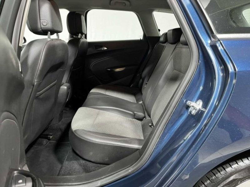 Opel Astra Station Wagon usata a Sondrio (11)