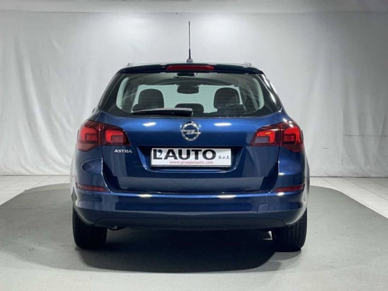 Opel Astra Station Wagon usata a Sondrio (4)