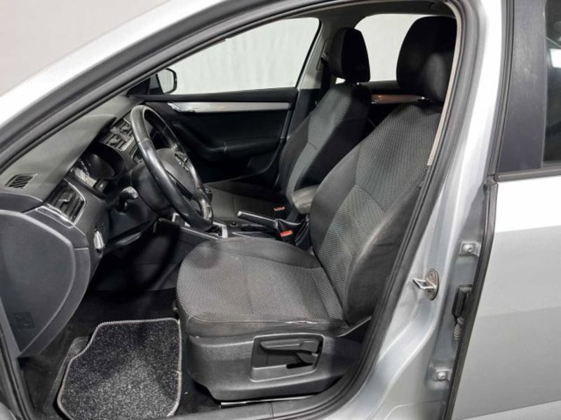 Skoda Octavia usata a Sondrio (10)