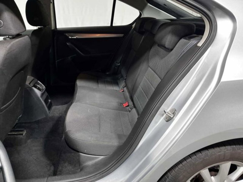 Skoda Octavia usata a Sondrio (11)