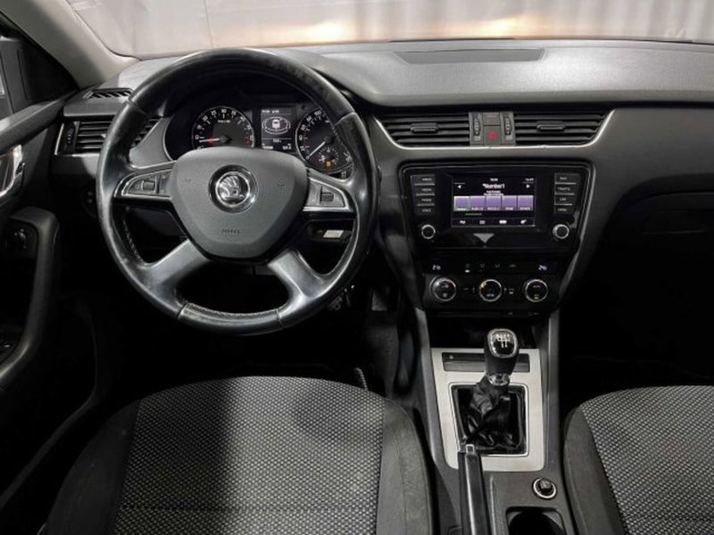 Skoda Octavia usata a Sondrio (13)