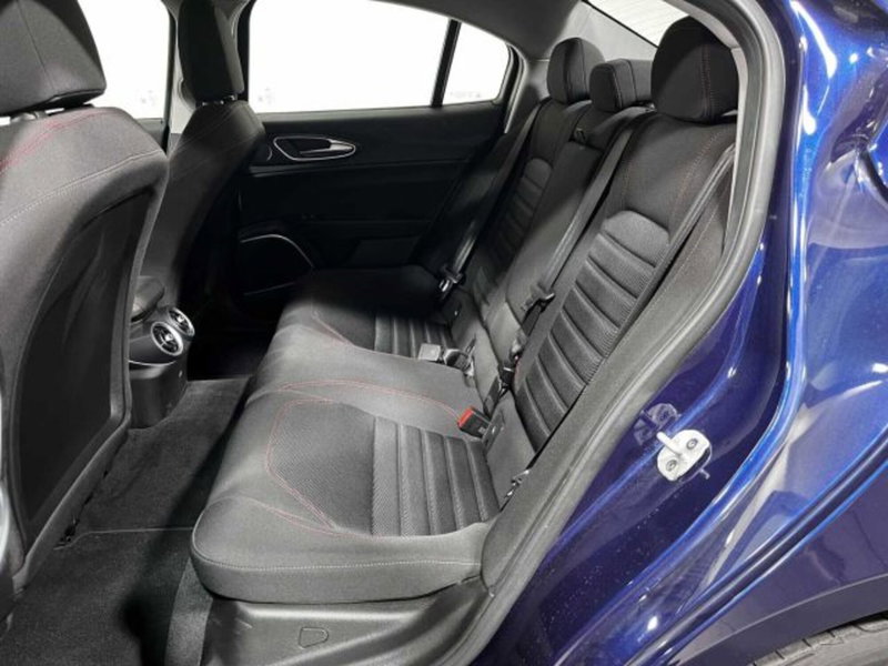 Alfa Romeo Giulia usata a Sondrio (11)