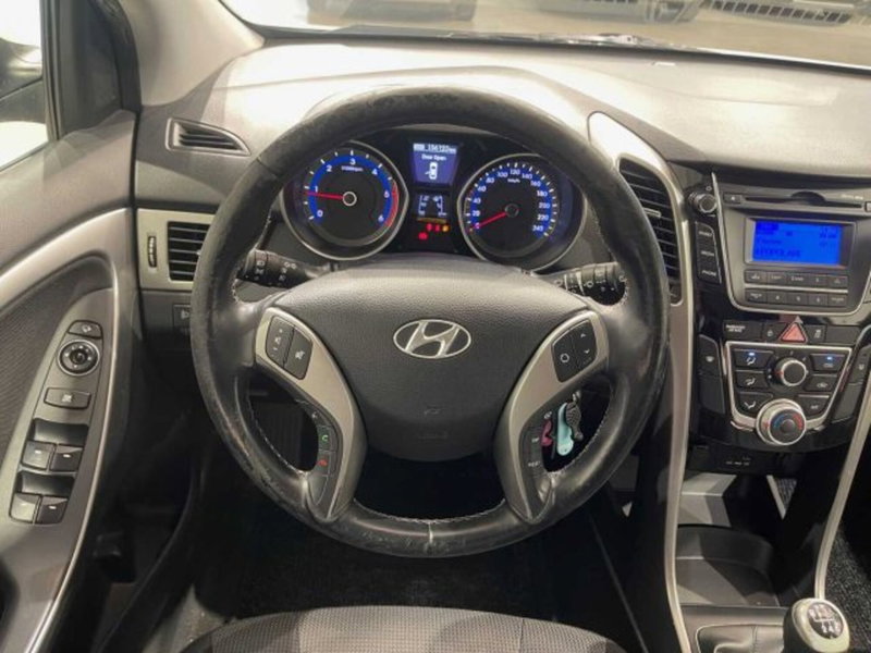 Hyundai i30 Station Wagon usata a Sondrio (13)