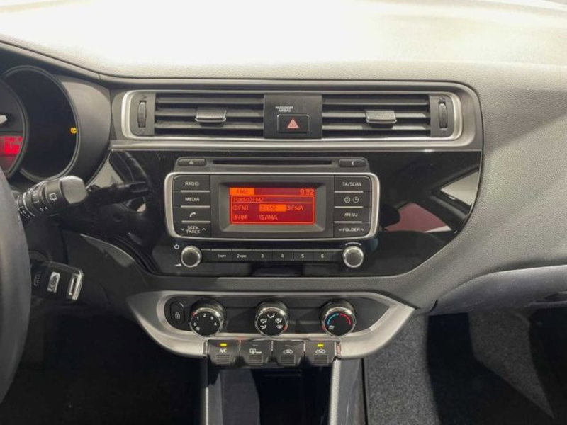Kia Rio usata a Sondrio (18)