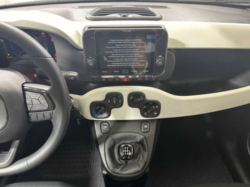 Fiat Panda nuova a Sondrio (13)