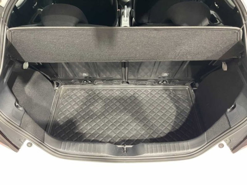 Toyota Aygo X usata a Sondrio (15)