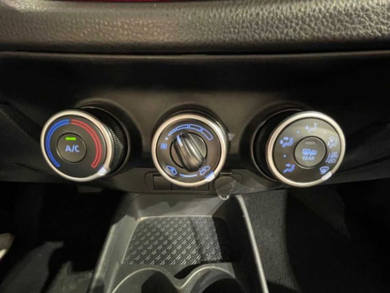 Toyota Aygo X usata a Sondrio (20)