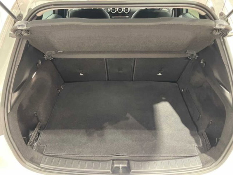 Mercedes-Benz GLA SUV usata a Sondrio (15)