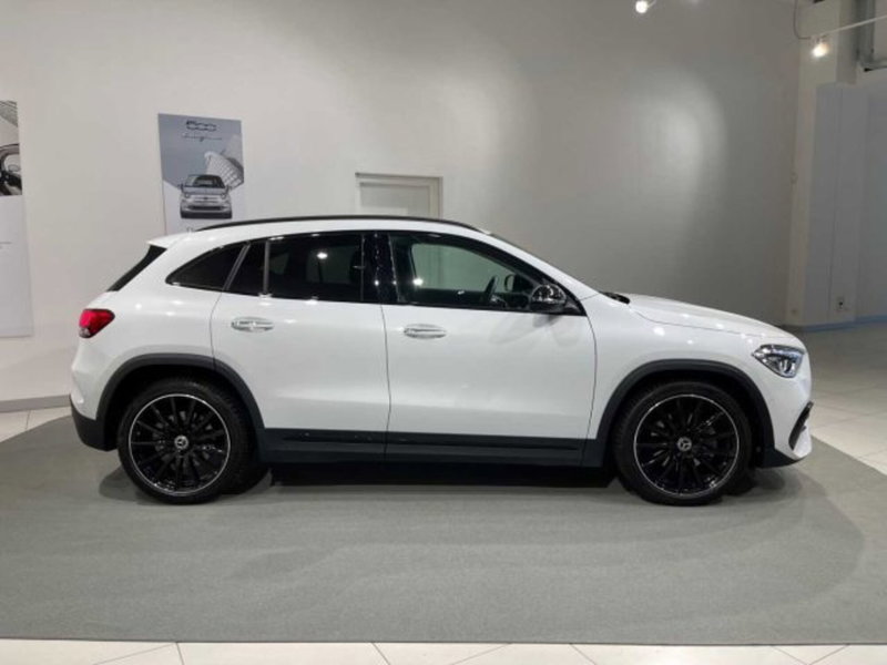 Mercedes-Benz GLA SUV usata a Sondrio (6)