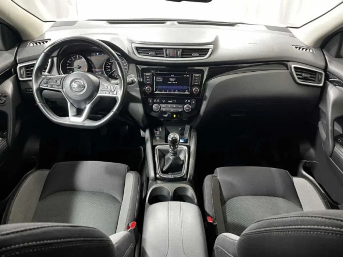 Nissan Qashqai usata a Sondrio (12)