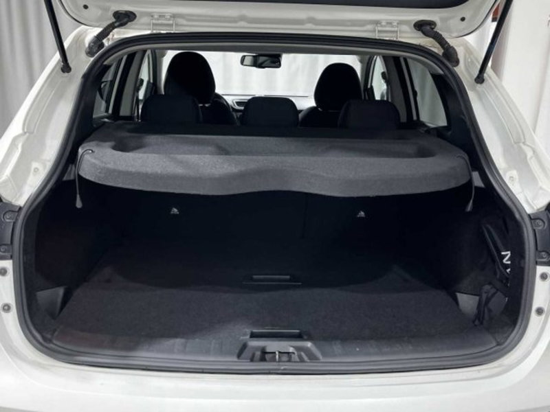 Nissan Qashqai usata a Sondrio (15)