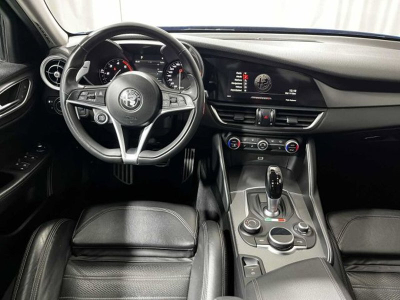 Alfa Romeo Giulia usata a Sondrio (13)