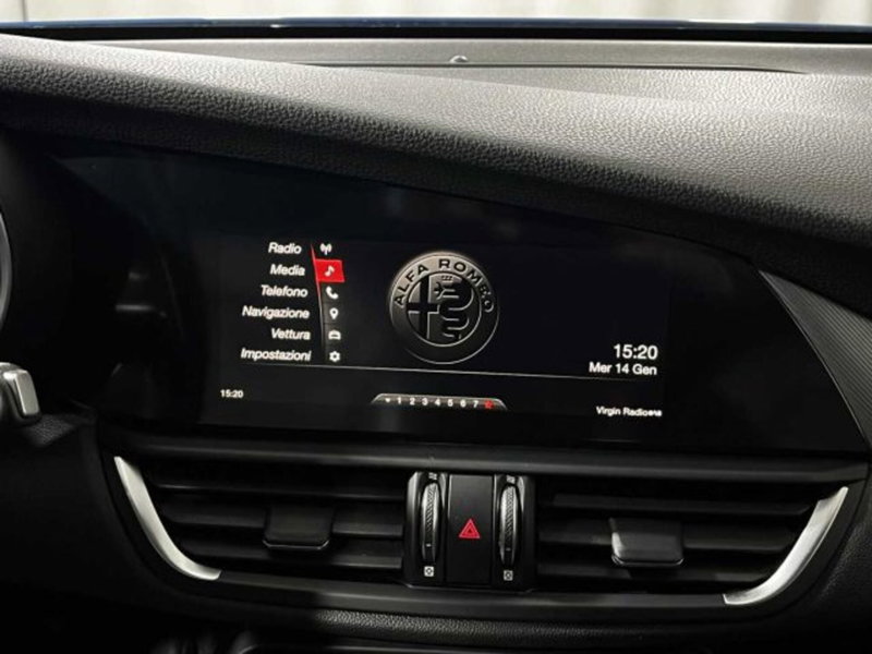 Alfa Romeo Giulia usata a Sondrio (16)