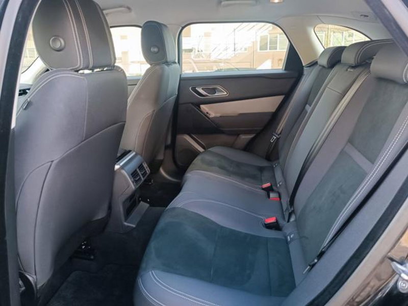 Land Rover Range Rover Velar usata a Pisa (8)