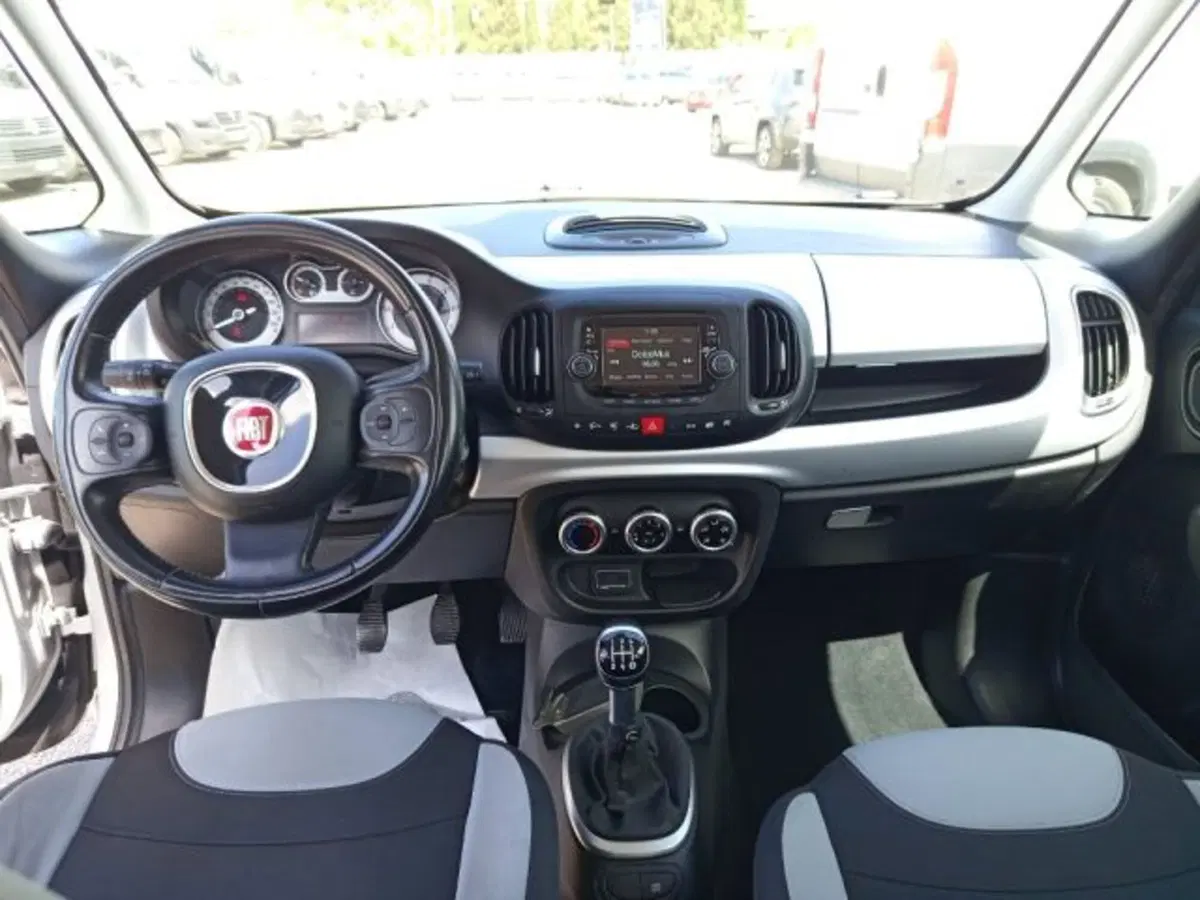 Fiat 500L usata a Frosinone (10)