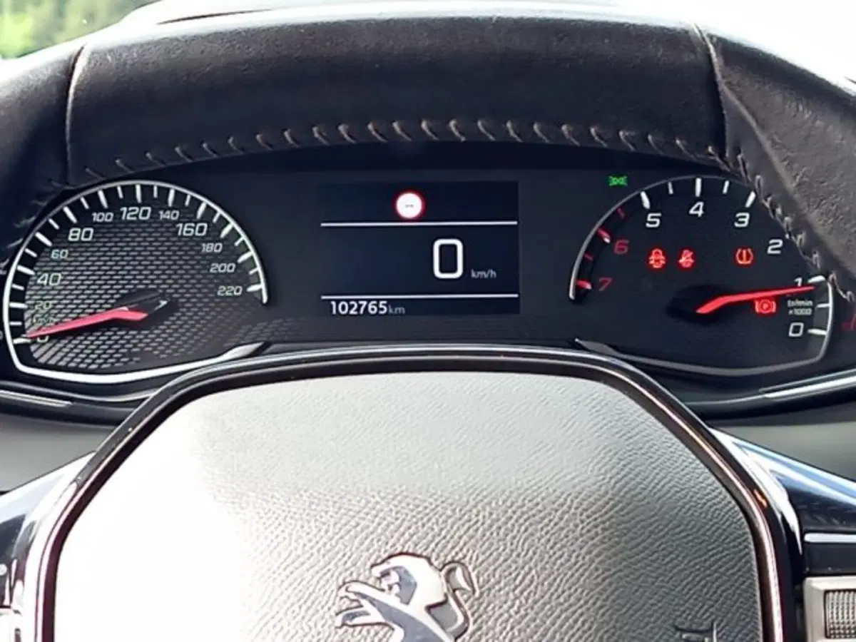 Peugeot 2008 usata a Frosinone (12)