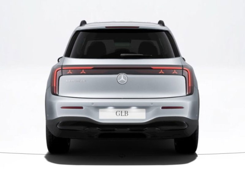 Mercedes-Benz GLB EQ nuova a Verona (4)