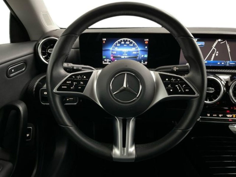 Mercedes-Benz CLA Shooting Brake usata a Verona (10)