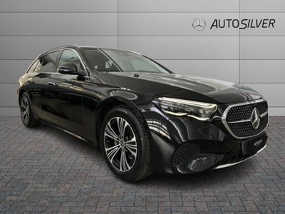Mercedes-Benz Classe E 200 Auto Mild hybrid Premium Plus del 2024 usata a Verona