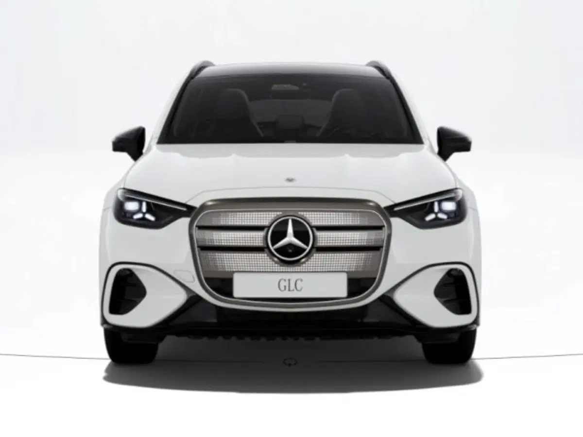 Mercedes-Benz GLC nuova a Verona (3)