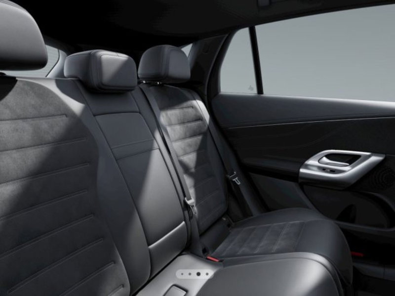 Mercedes-Benz GLC nuova a Verona (7)