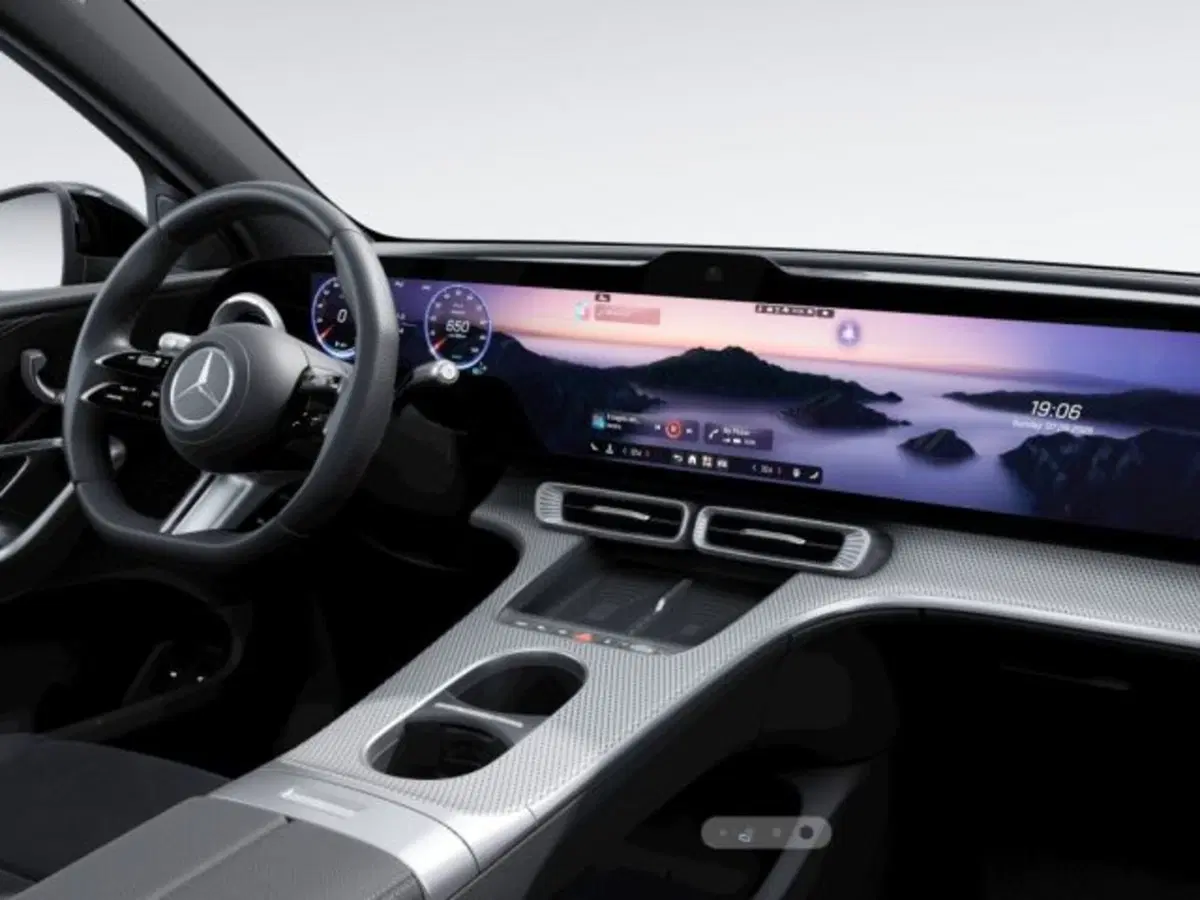 Mercedes-Benz GLC nuova a Verona (8)