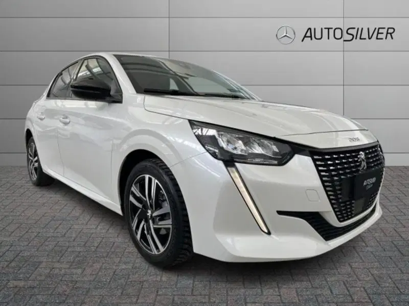 Peugeot 208 usata a Verona