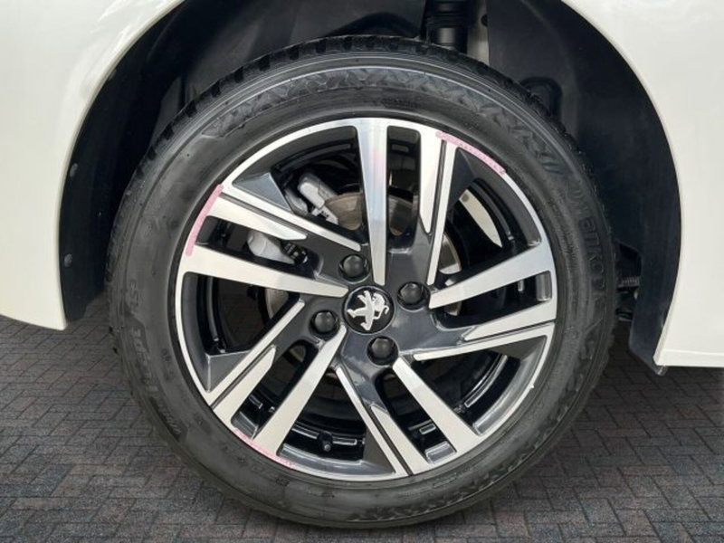 Peugeot 208 usata a Verona (7)