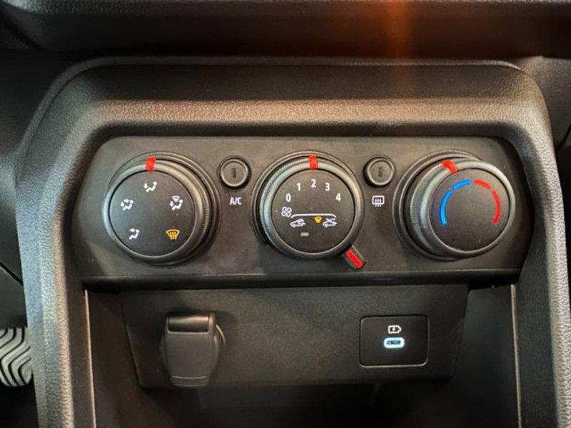 Dacia Sandero Stepway nuova a Vicenza (12)