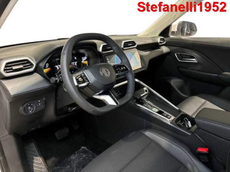 Mg ZS EV nuova a Bologna (11)