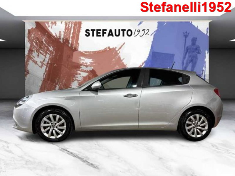 Alfa Romeo Giulietta usata a Bologna (4)