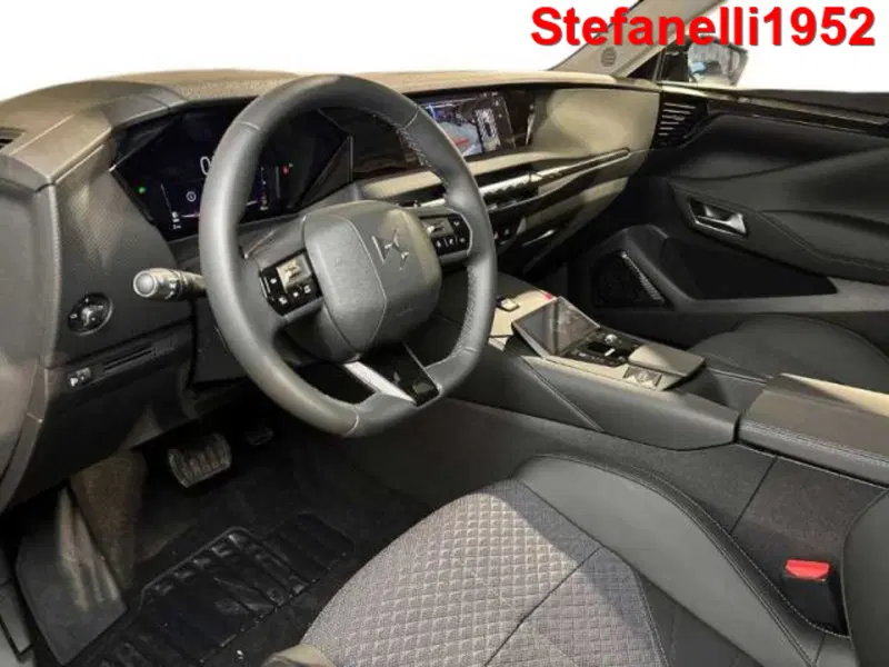 Ds DS 4 nuova a Bologna (11)