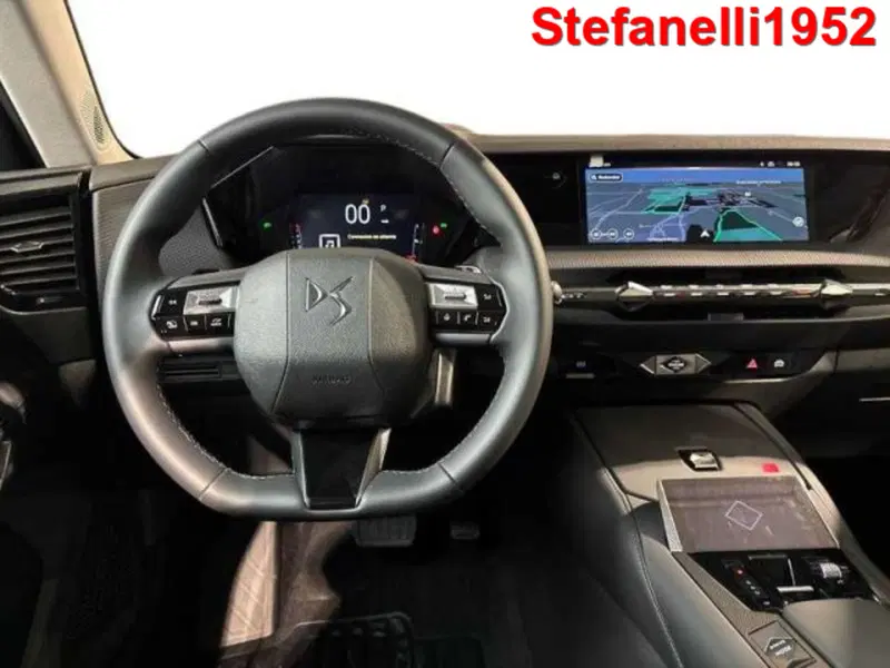 Ds DS 4 nuova a Bologna (14)
