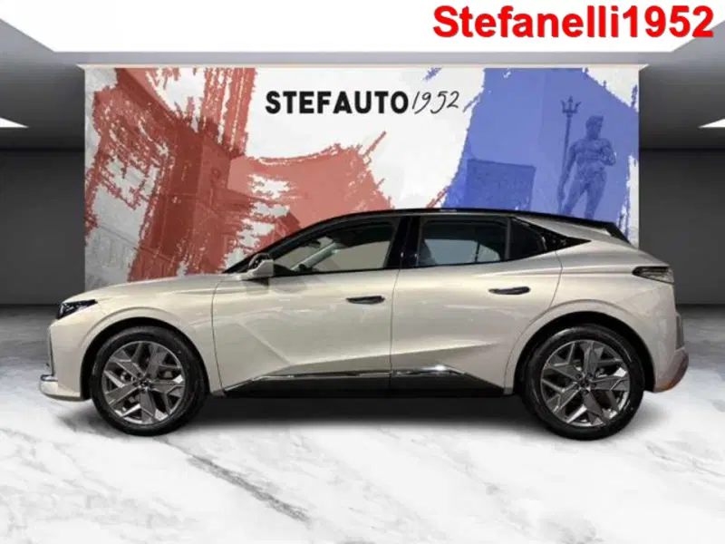 Ds DS 4 nuova a Bologna (3)