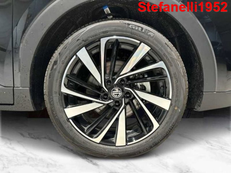 Mg ZS EV nuova a Bologna (8)