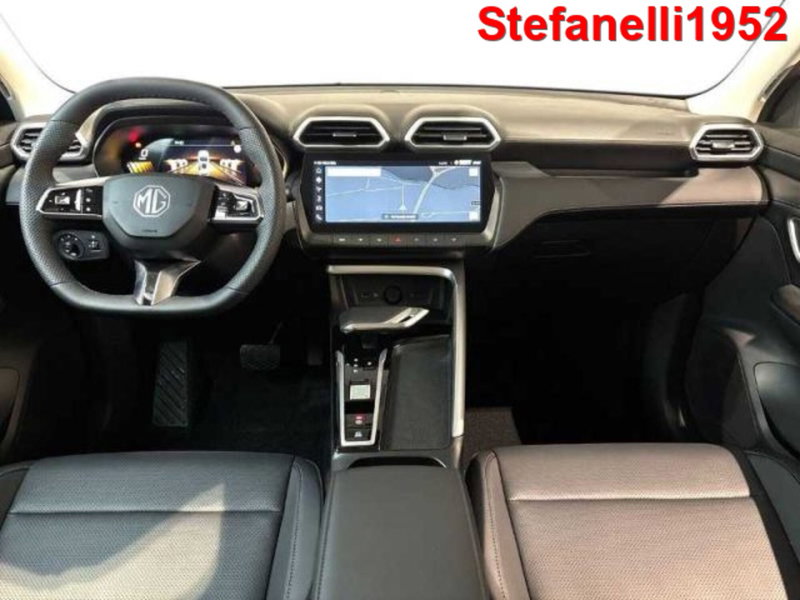 Mg ZS EV nuova a Bologna (13)