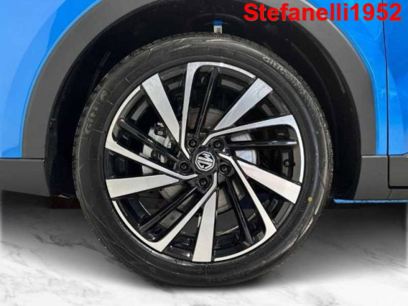 Mg ZS EV nuova a Bologna (8)