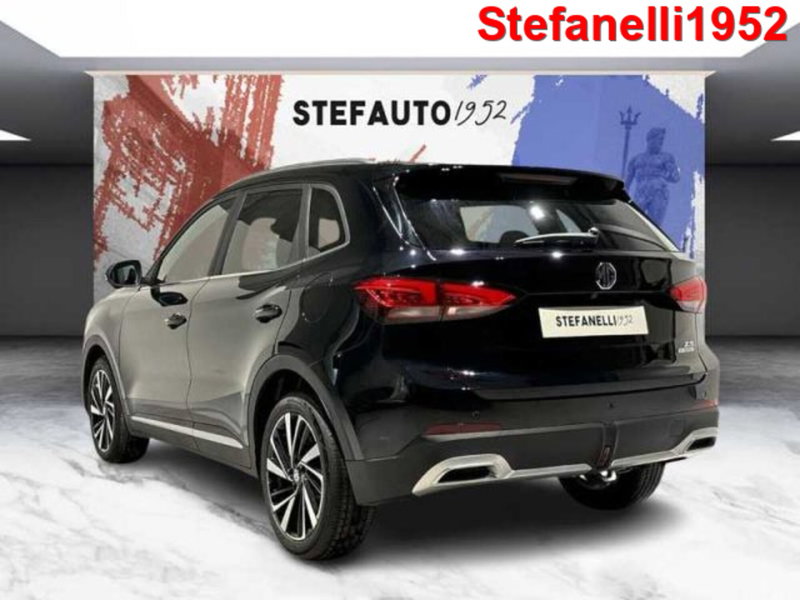 Mg ZS EV nuova a Bologna (5)