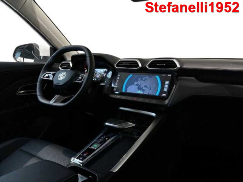 Mg ZS EV nuova a Bologna (15)