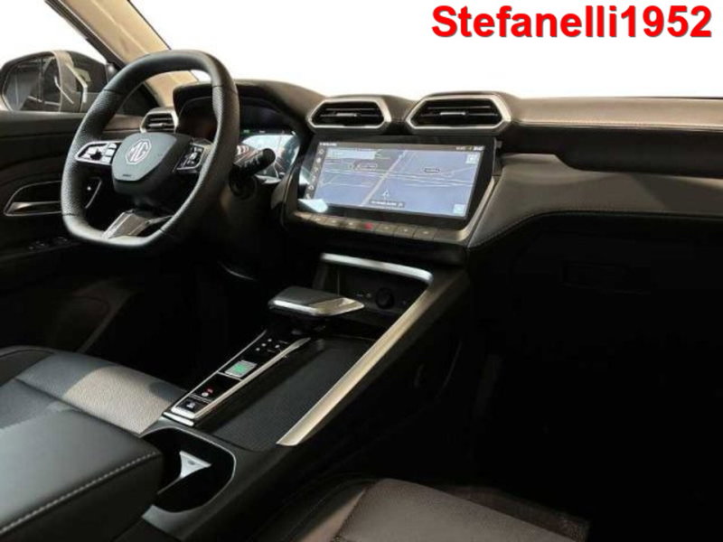 Mg ZS EV nuova a Bologna (15)