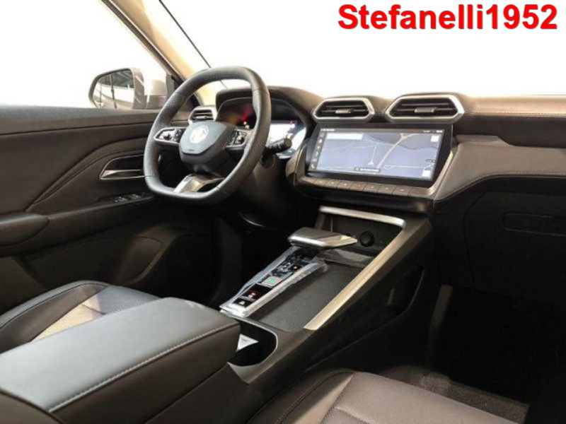 Mg ZS EV nuova a Bologna (15)