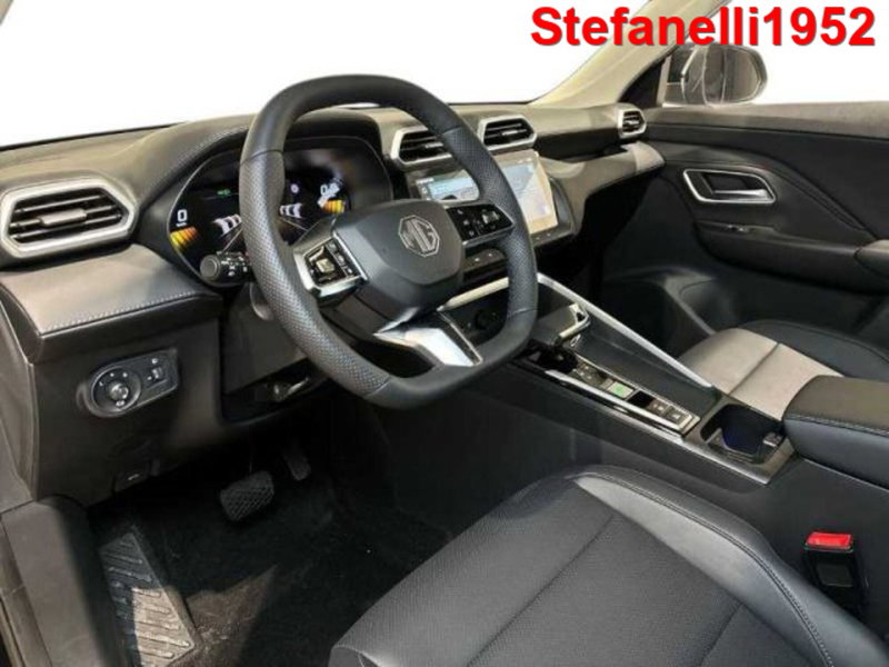 Mg ZS EV nuova a Bologna (11)