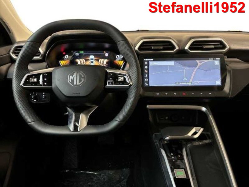 Mg ZS EV nuova a Bologna (14)